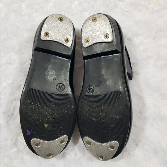Dance time size 9.5 children's tap shoes - Picture 1 of 4